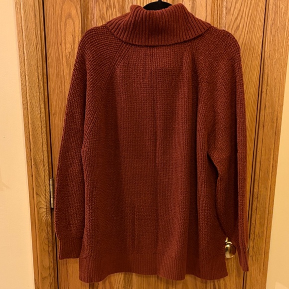 Old Navy Women's Rust Cowl Neck Sweater - Picture 8 of 10